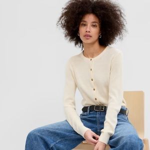 GAP Classic Cardigan